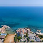 Otel Manolya Lapta