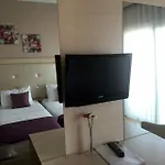Otel Manolya Lapta