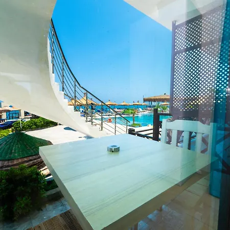 Hotel Manolya Lapithos (Northern Cyprus)