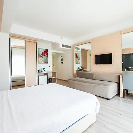 Manolya Hotel Lapithos (Northern Cyprus)