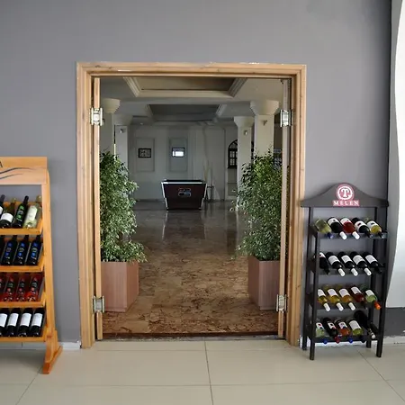 Manolya Hotel
