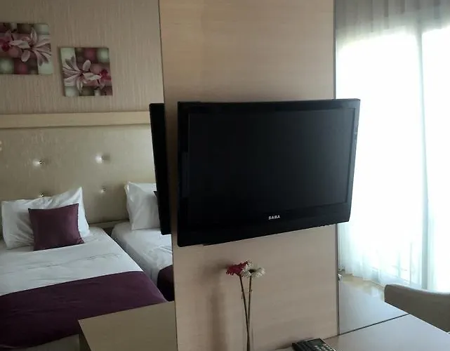 Hotel Manolya Lapithos (Northern Cyprus)