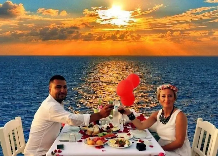 Manolya 3* Lapithos (Northern Cyprus)