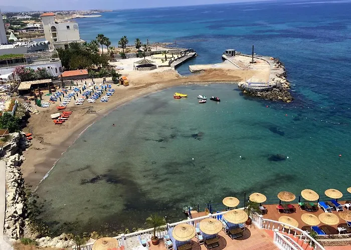 Manolya Hotel Lapithos (Northern Cyprus)