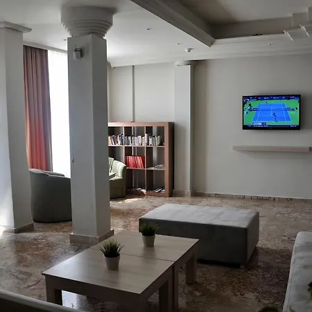 Manolya Hotel 3*