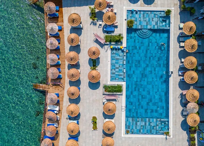 ホテル Manolya ラピソス