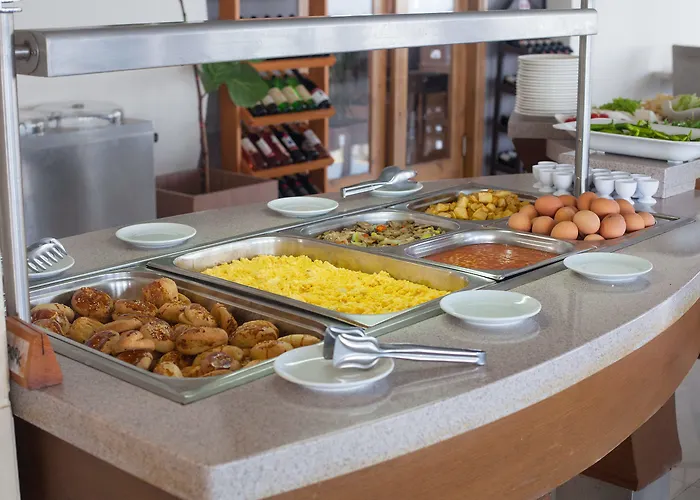 ホテル Manolya ラピソス