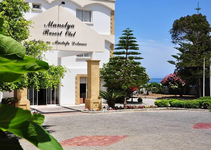 ホテル Manolya ラピソス